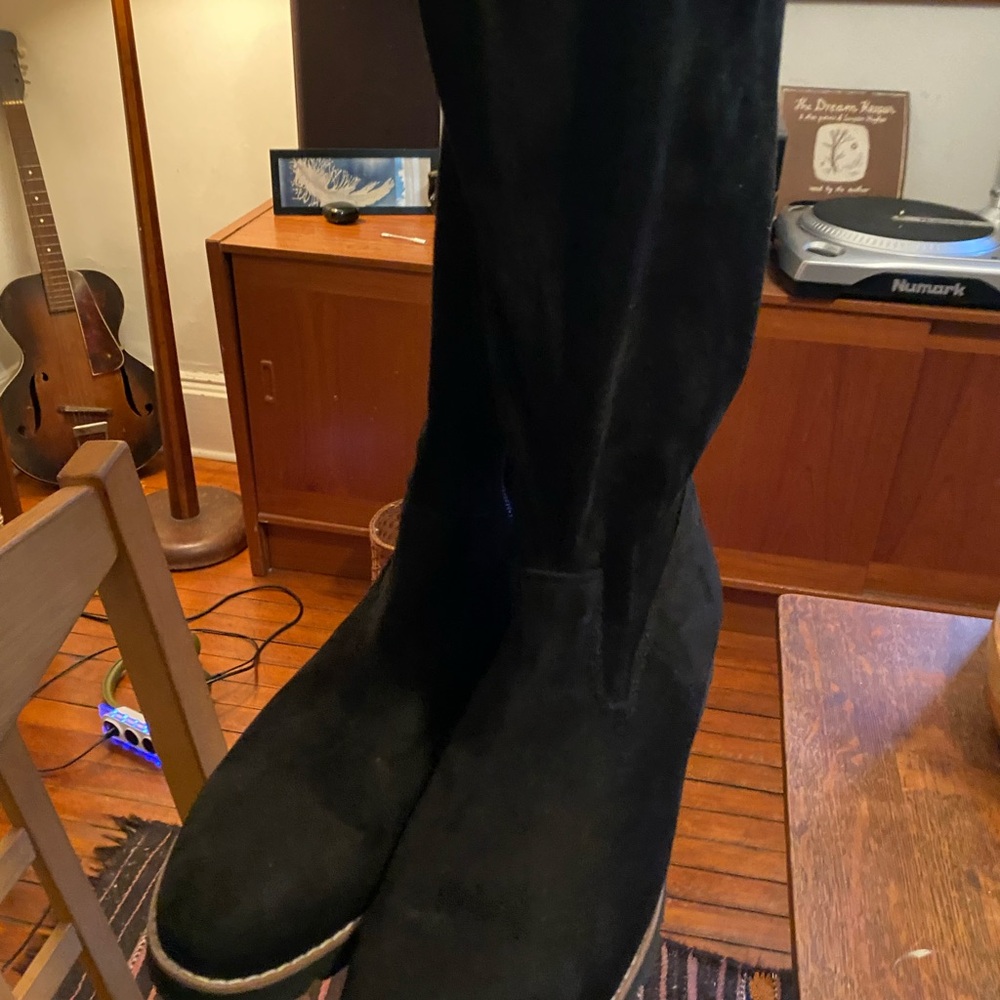 Vionic Black Boots